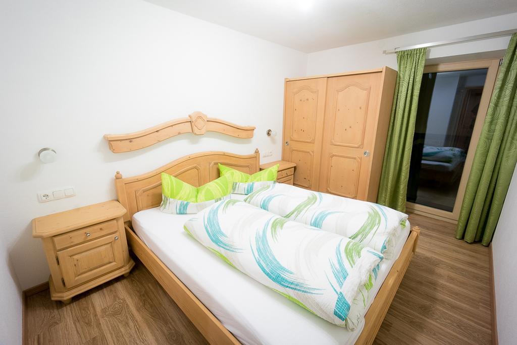 Haus Schennach Apartamento Mayrhofen Quarto foto