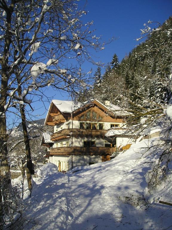 Haus Schennach Apartamento Mayrhofen Exterior foto